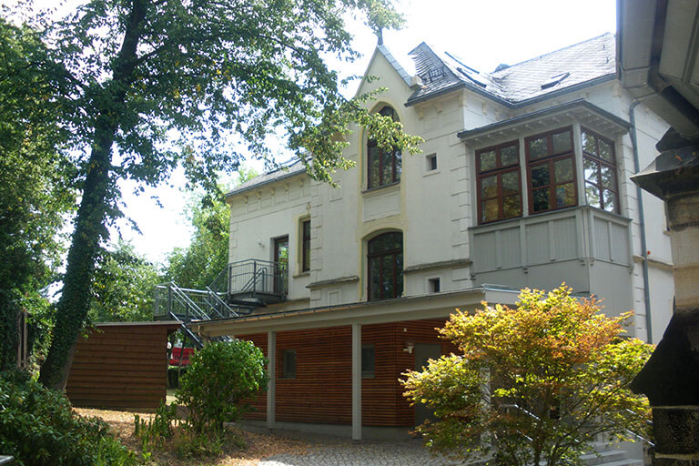 Jetzt Referenz Umbau und Sanierung Kirchgemeindehaus anschauen Referenz Umbau und Sanierung Kirchgemeindehaus